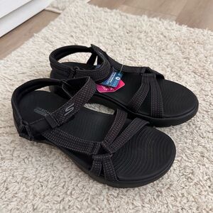 Sketchers Go Walk Sandals